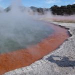 【ニュージーランド・ロトルア(Rotorua)】先住民族マオリの町は、温泉の香りに包まれた空間１