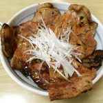 【北海道・帯広】ハミ出してますけど！名物の豚丼を食べるなら、"いっぴん"がおススメ！
