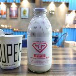 【韓国・ソウル(女一人旅)】弘大(ホンデ)で人気のカフェ！Super Coffeeの生イチゴ牛乳ってなに？(2019年10月)