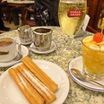 【アルゼンチン・ブエノスアイレス】行列必至！歴史ある老舗カフェ「Cafe Tortoni」で昼間っから飲んだくれ？(2020年1月)